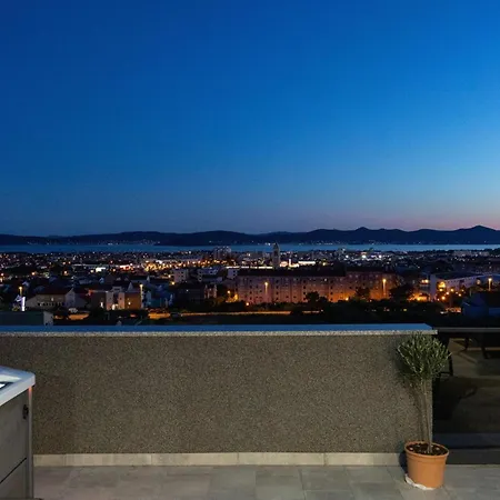 Beverly Hills, Heated Pool, Jacuzzi, 12 People Lejlighed Zadar