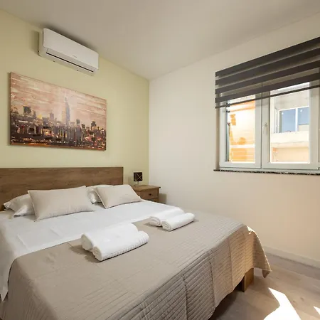 Apartment Beverly Hills, Heated Pool, Jacuzzi, 12 People *