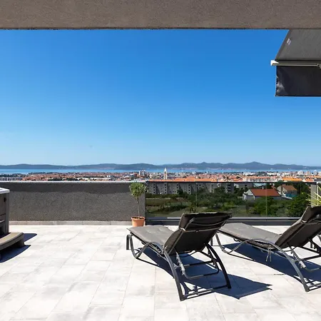 Beverly Hills, Heated Pool, Jacuzzi, 12 People Appartement *