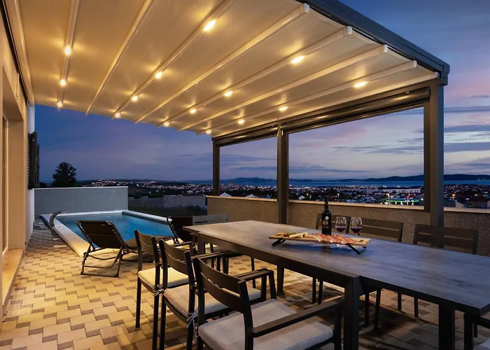 Apartment Beverly Hills, Heated Pool, Jacuzzi, 12 People