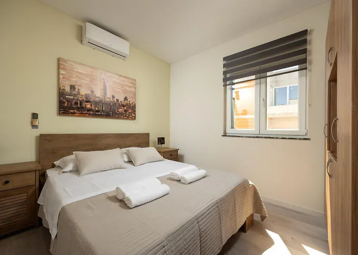 Apartment Beverly Hills, Heated Pool, Jacuzzi, 12 People *